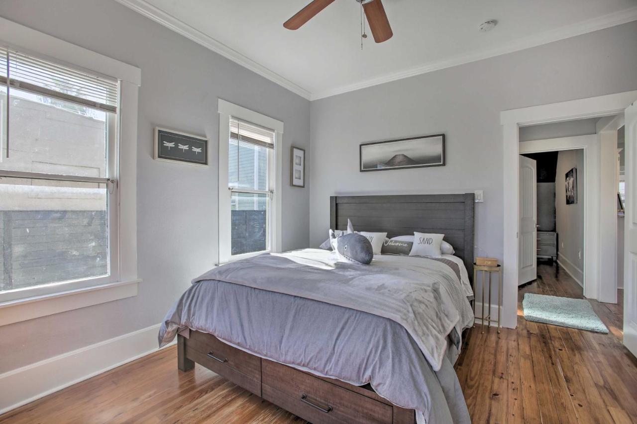 Cozy Beach Bungalow Near Galveston Seawall And Pier Экстерьер фото