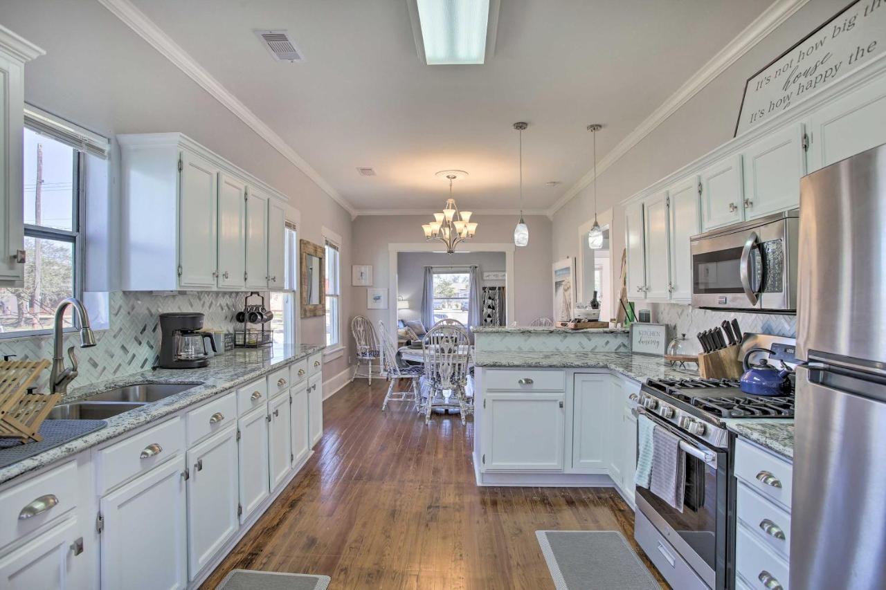 Cozy Beach Bungalow Near Galveston Seawall And Pier Экстерьер фото