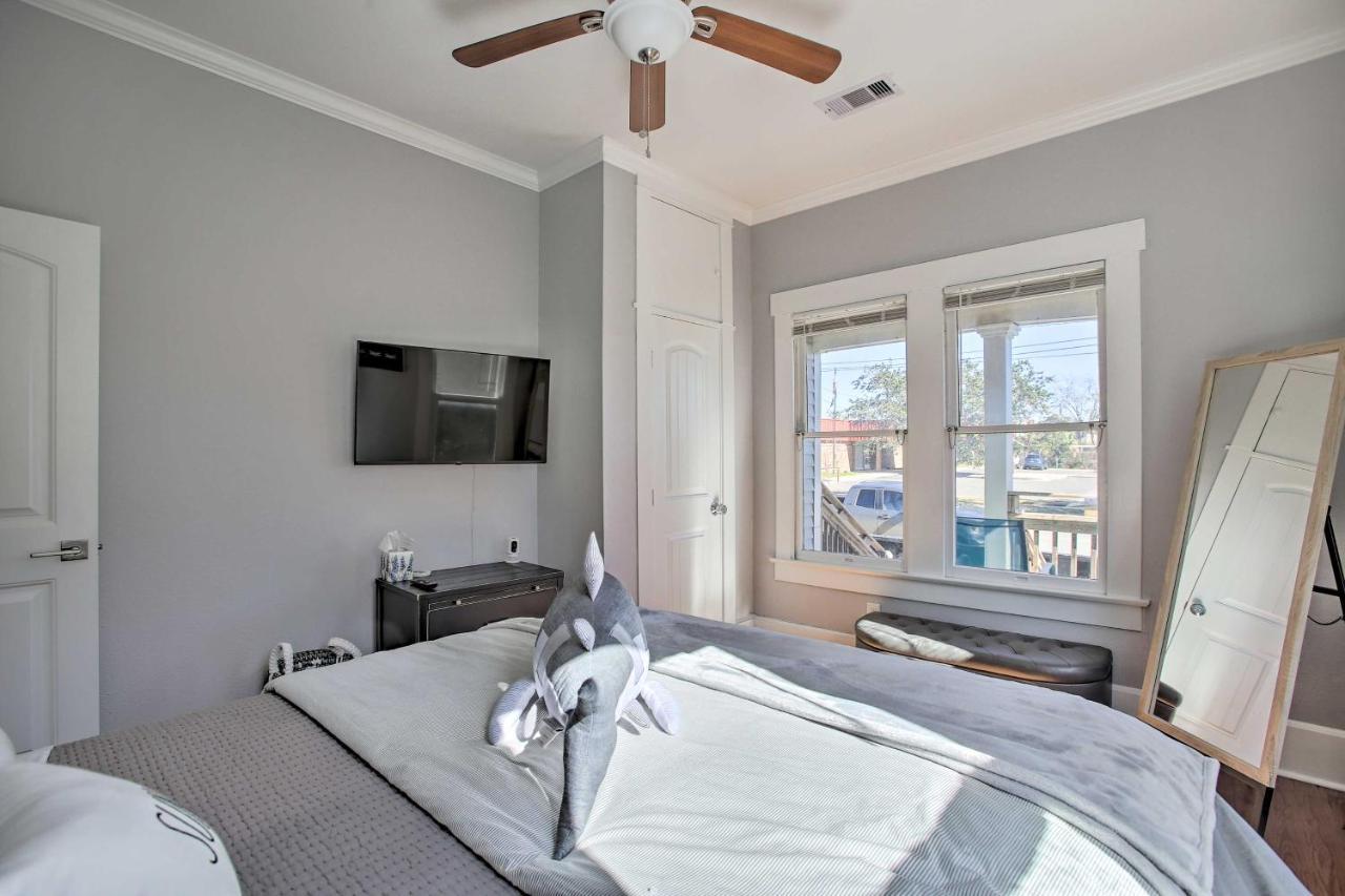 Cozy Beach Bungalow Near Galveston Seawall And Pier Экстерьер фото